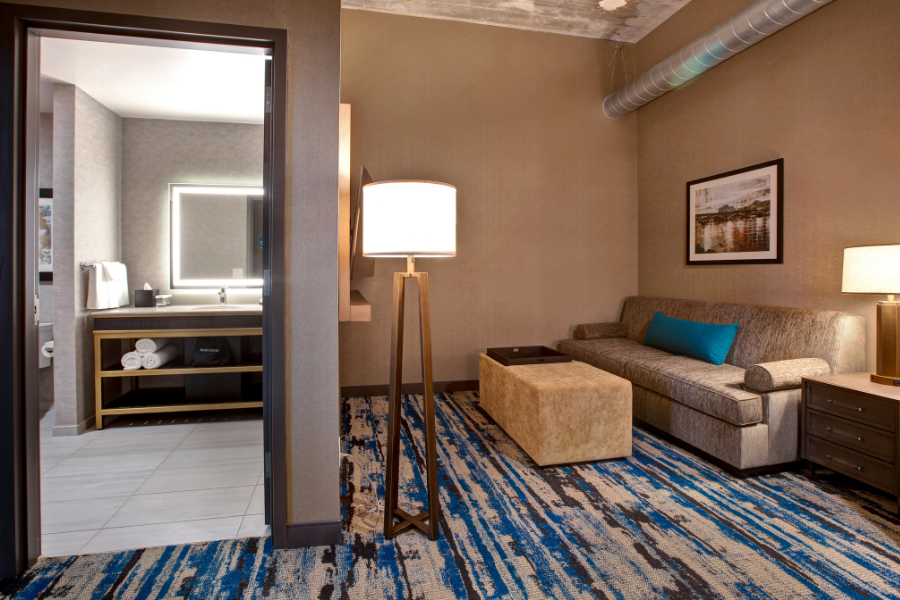 King One-Bedroom Suite Mobility Accessible Roll-in Shower