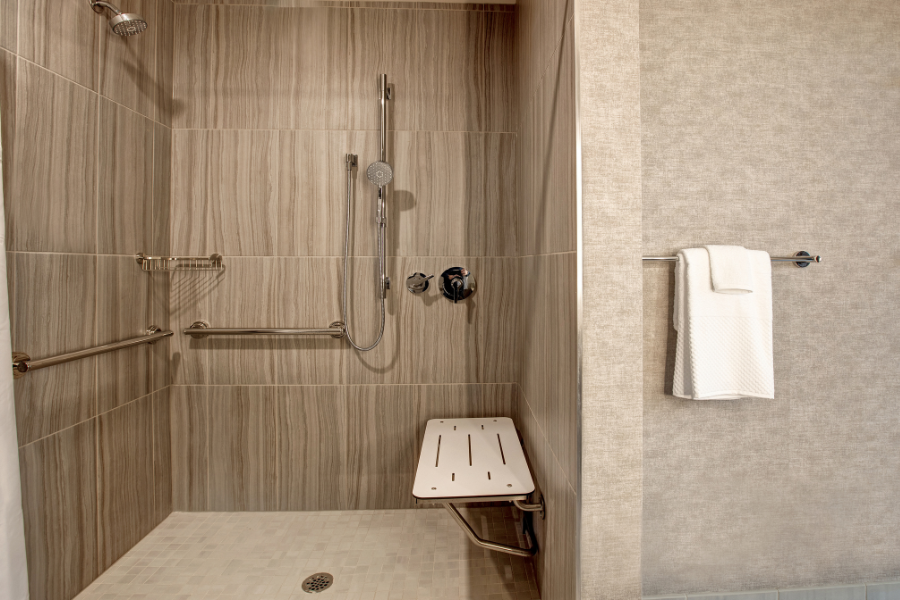 King Studio Suite Hearing Accessible Roll-in Shower